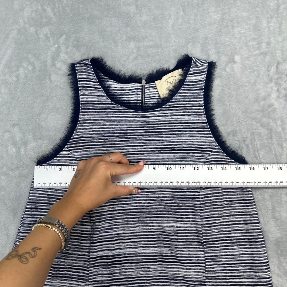 Vanessa Virginia Anthropologie Striped Fringe Sleeveless Shell Top Navy White XS - Picture 5 of 6